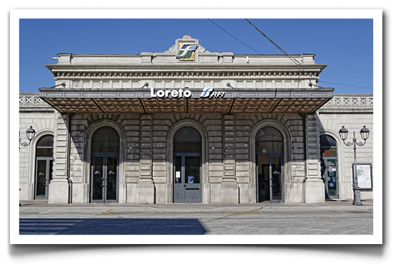 Loreto station